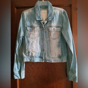 Lightly worn y2k Aeropostale denim jacket size L